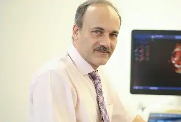 دکتر حسن زمانی فوق تخصص قلب کودکان و نوجوانان در تهران